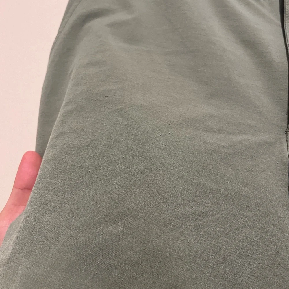 Faherty Men’s The All Day™ Short 2.0 7” Inseam in Trail Olive Size 31